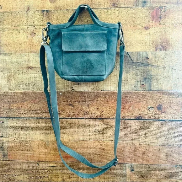 NWOT Latico Handcrafted Full Grain Leather Mick Crossbody - Charcoal - Picture 3 of 15